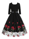 Robe Guinguette <br> Broderie Coquelicot