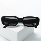 Shadow Kiss – Lunettes Vintage Noir Intense