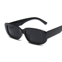 Shadow Kiss – Lunettes Vintage Noir Intense
