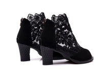 Chaussure Dentelle Vintage | vintage-dressing 4