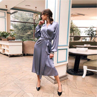 Robe Vintage <br> Soie Mi-Longue
