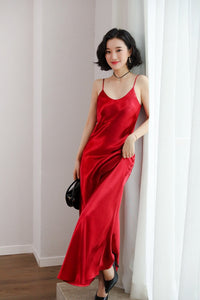 Robe Cocktail Satin Rouge 3
