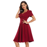 Robe Vintage Patineuse Bordeaux Pin-Up 3